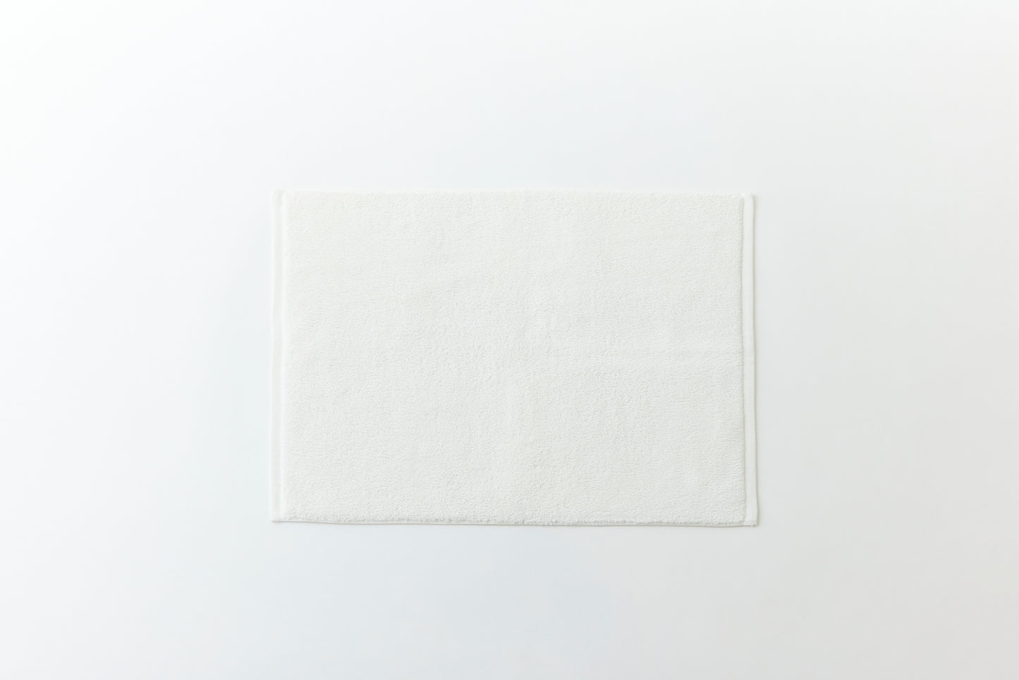 CONCORDIA Bath Mat (M) White