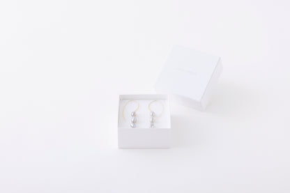 [ noble ] Gray Pearl Pierced Earrings